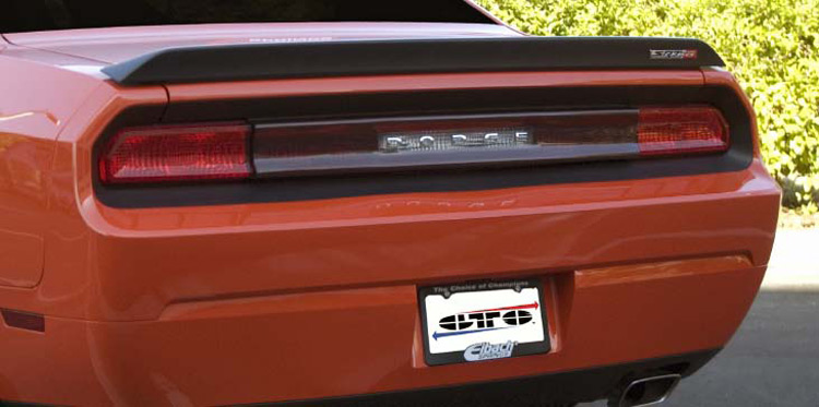 GTS Center Tail Light Cover w/Logo 08-14 Dodge Challenger - Click Image to Close
